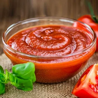 رب گوجه فرنگی کم نمک با بافت لطیف و طعم ملایم